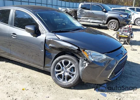 2019 Toyota Yaris Le z USA, uszkodzony, nr VIN 3MYDLBYV9KY520146